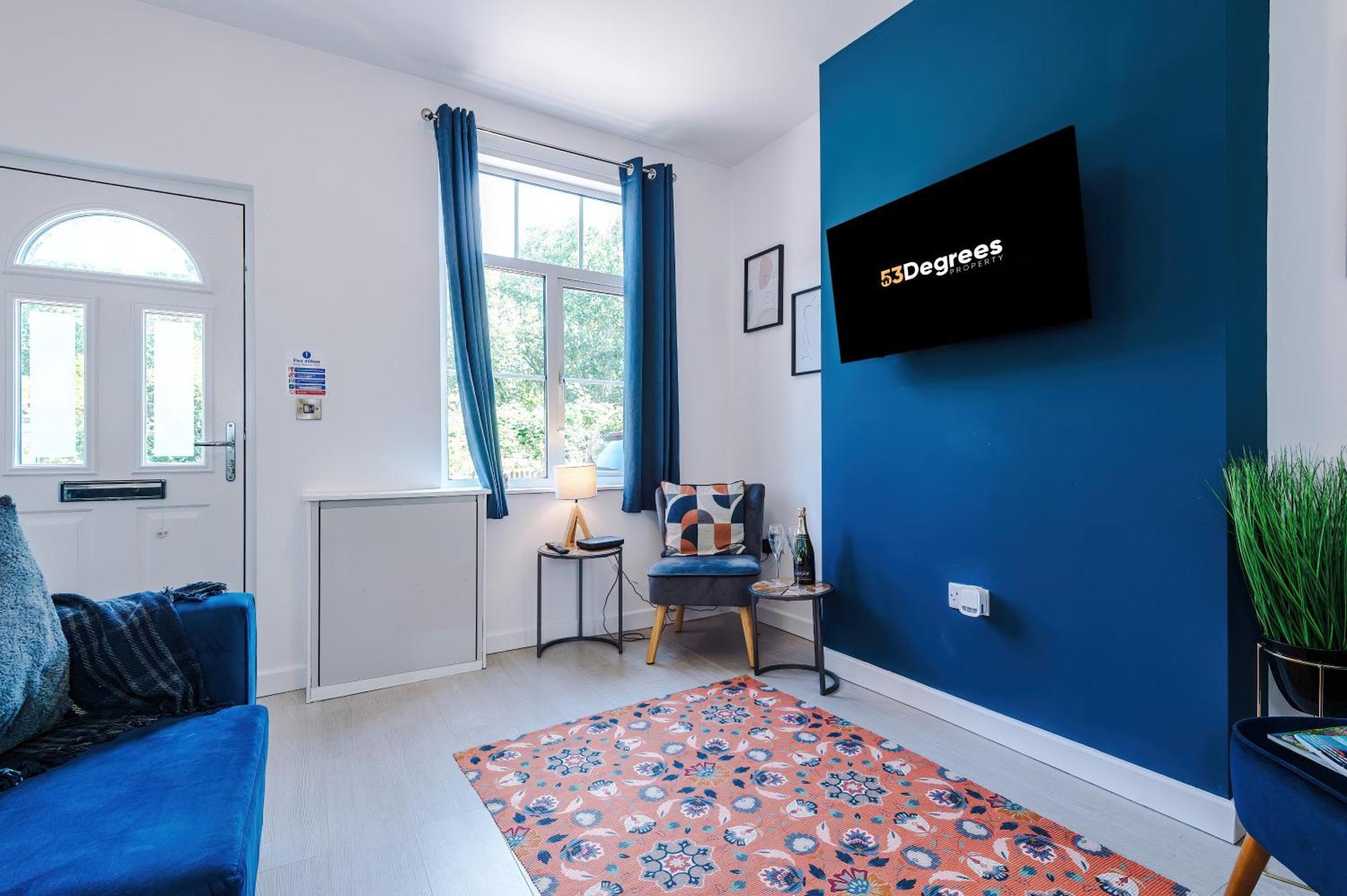 Spacious 3-Bed Home In Nantwich By 53 Degrees Property - Amazing Location, Ideal For Groups - Sleeps 6 Extérieur photo